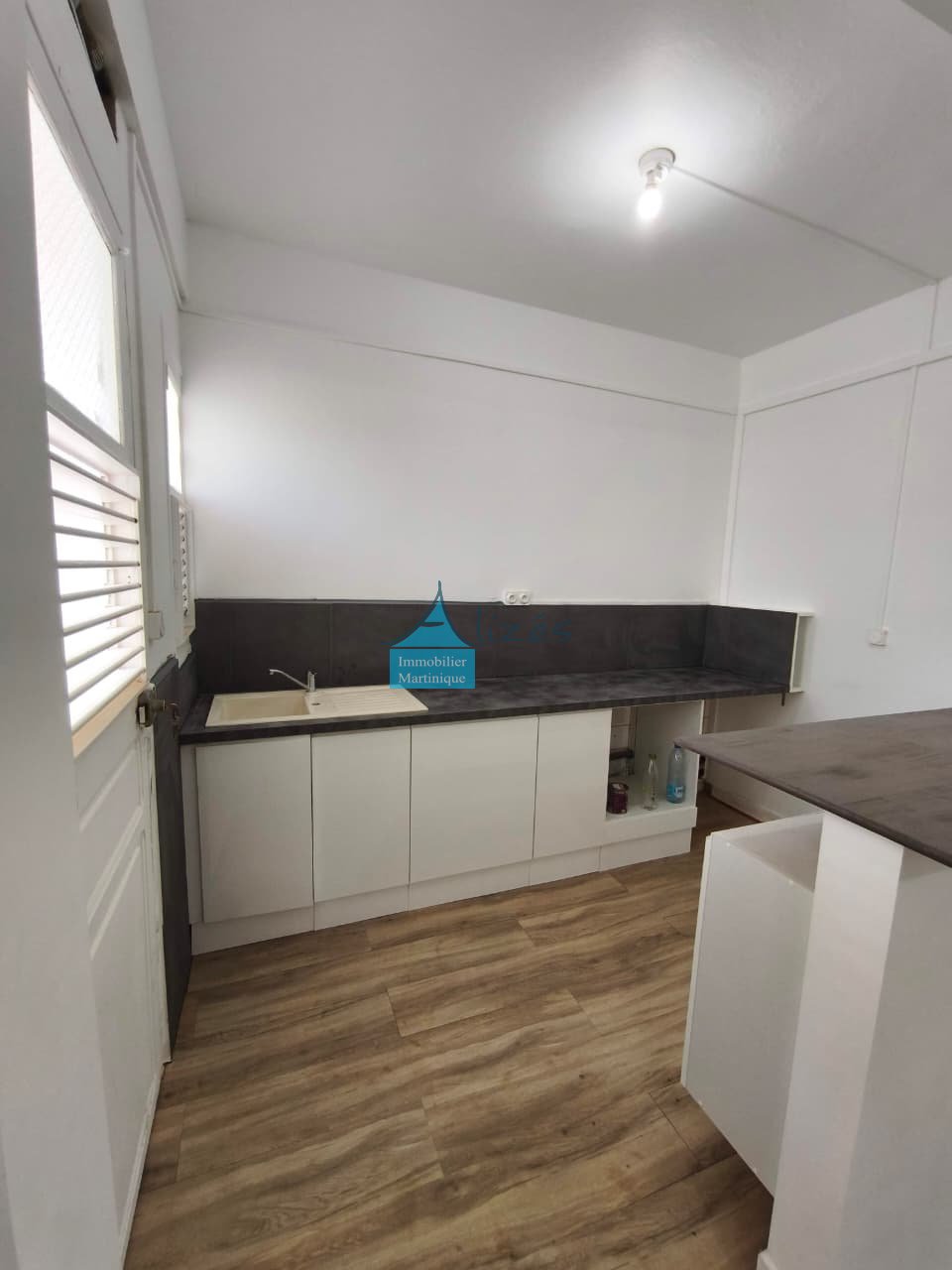 Appartement à louer, 100m², Fort-de-France
