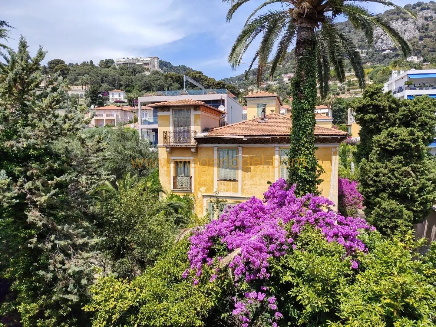 Appartement à louer, 98m², Beaulieu-sur-Mer