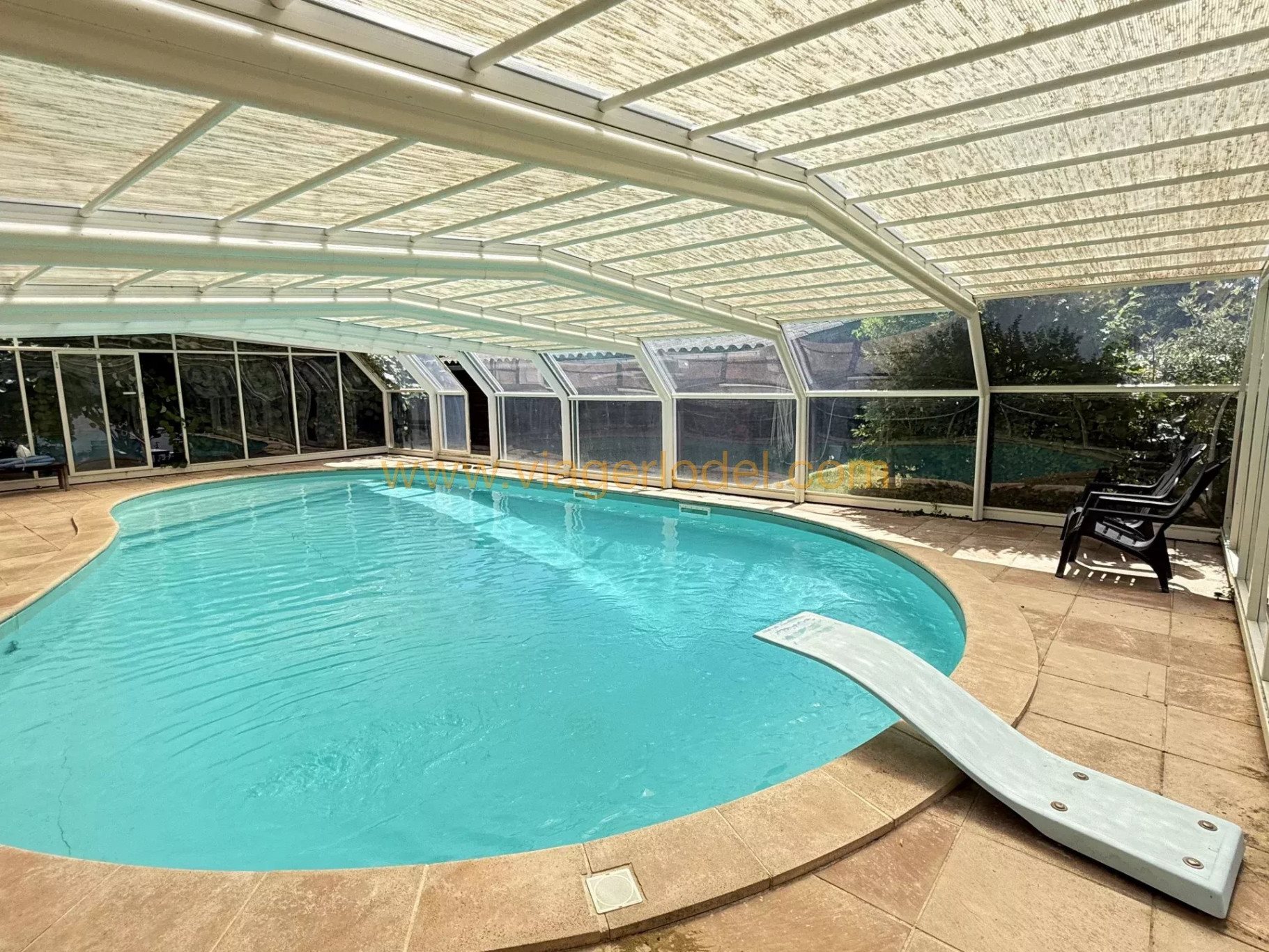Maison à vendre, 440m², Villette-sur-Ain