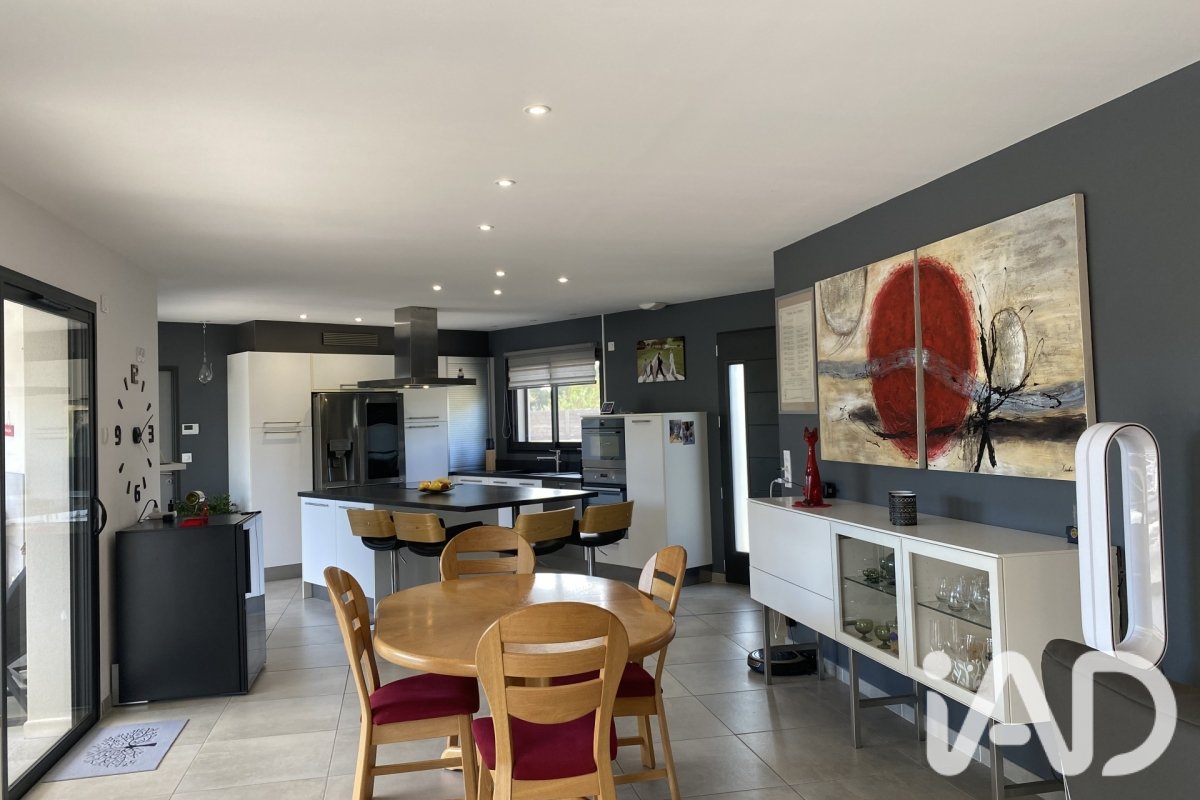 Maison à vendre, 7m², Orange