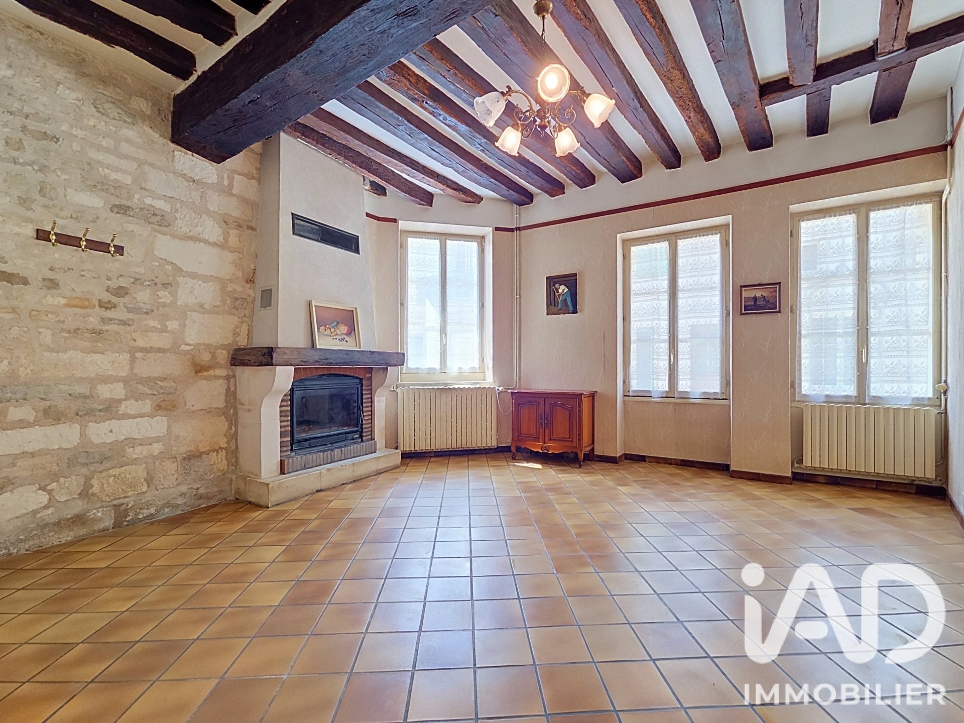 Maison à vendre, 85m², Saint-Bris-le-Vineux