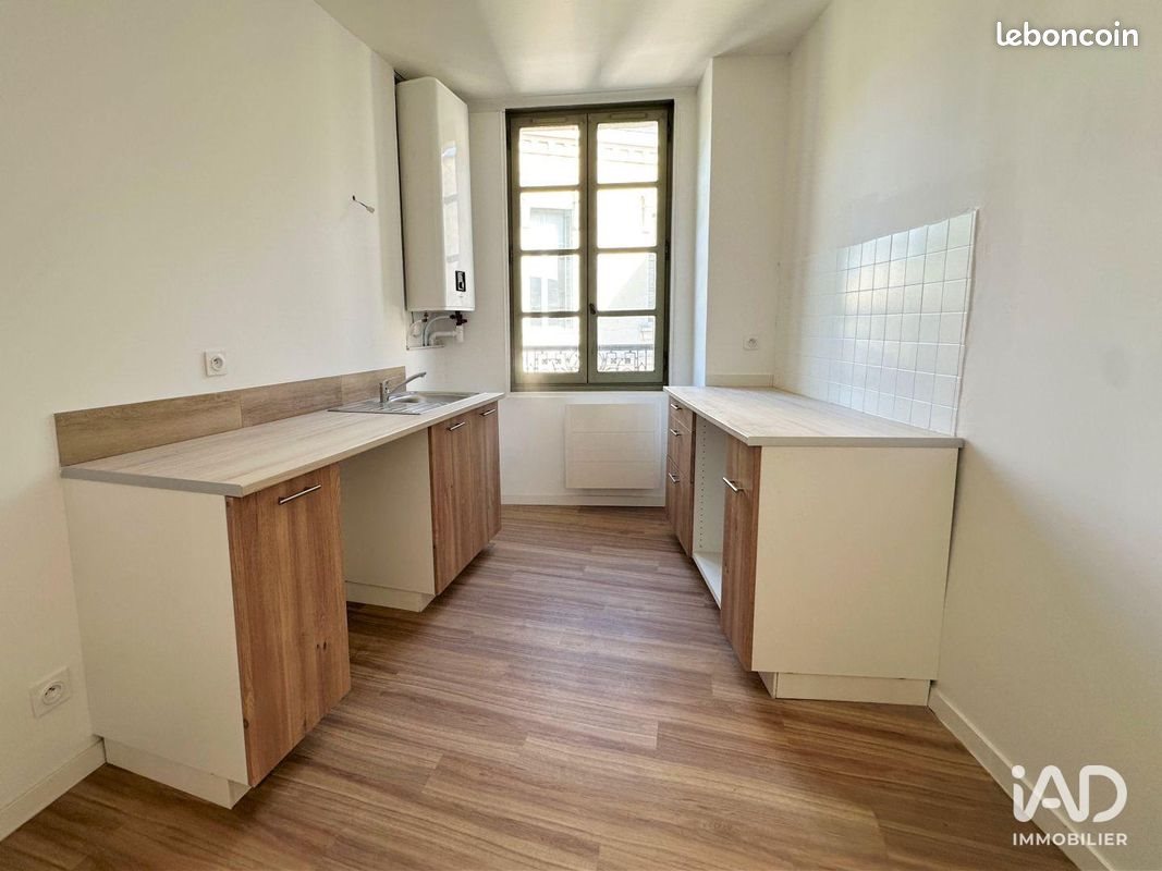 Appartement à vendre, 56m², Uzès