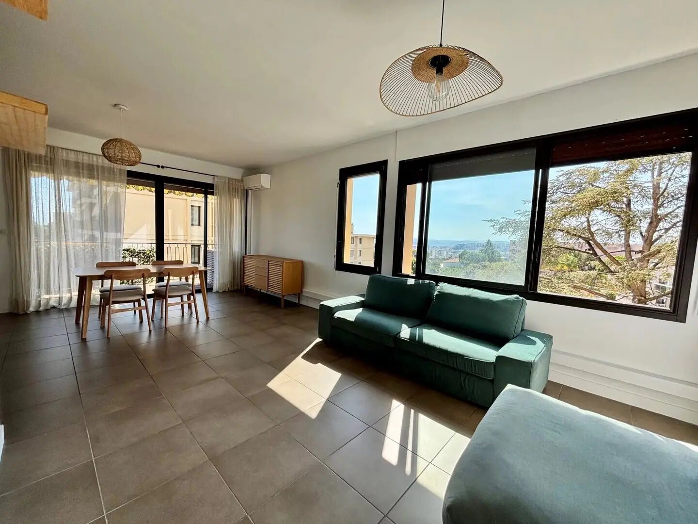 Appartement à louer, 83m², Nice