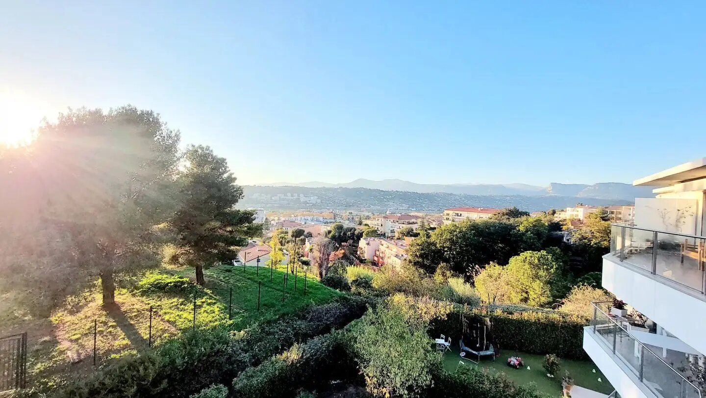Appartement à louer, 68m², Nice