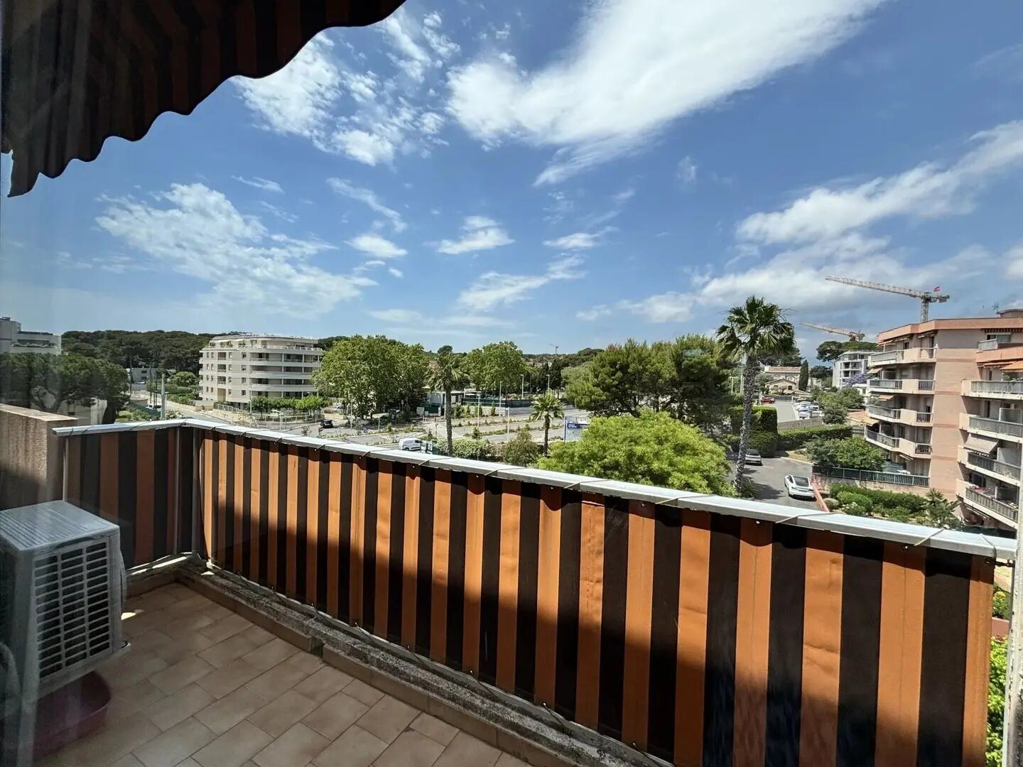 Appartement à louer, 63m², Antibes