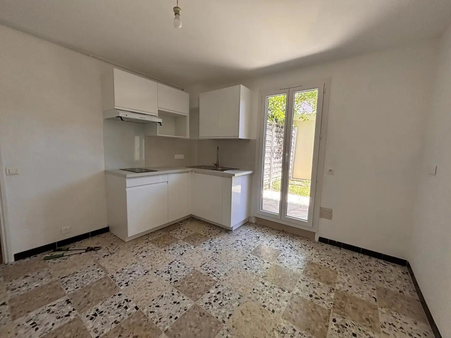 Appartement à louer, 29m², Cagnes-sur-Mer