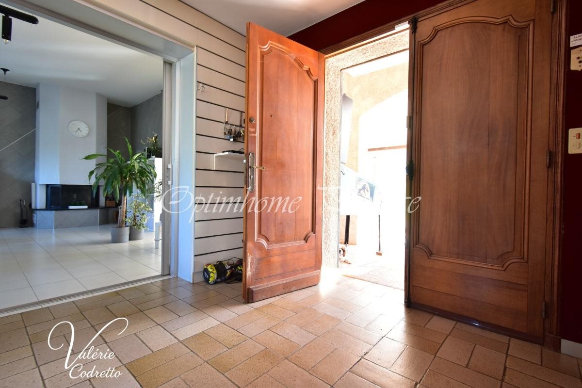 Maison à vendre, 185m², La Crau