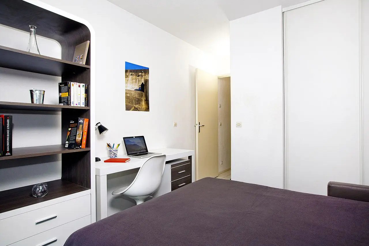 Appartement à louer, 18m², Courbevoie