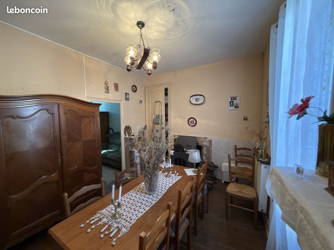 Maison à vendre, 58m², Hautefort