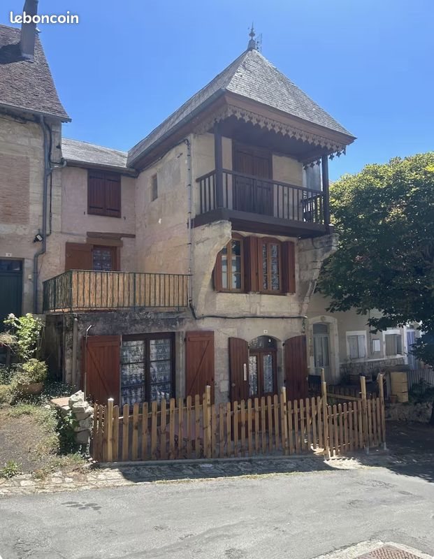 Maison à vendre, 101m², Hautefort