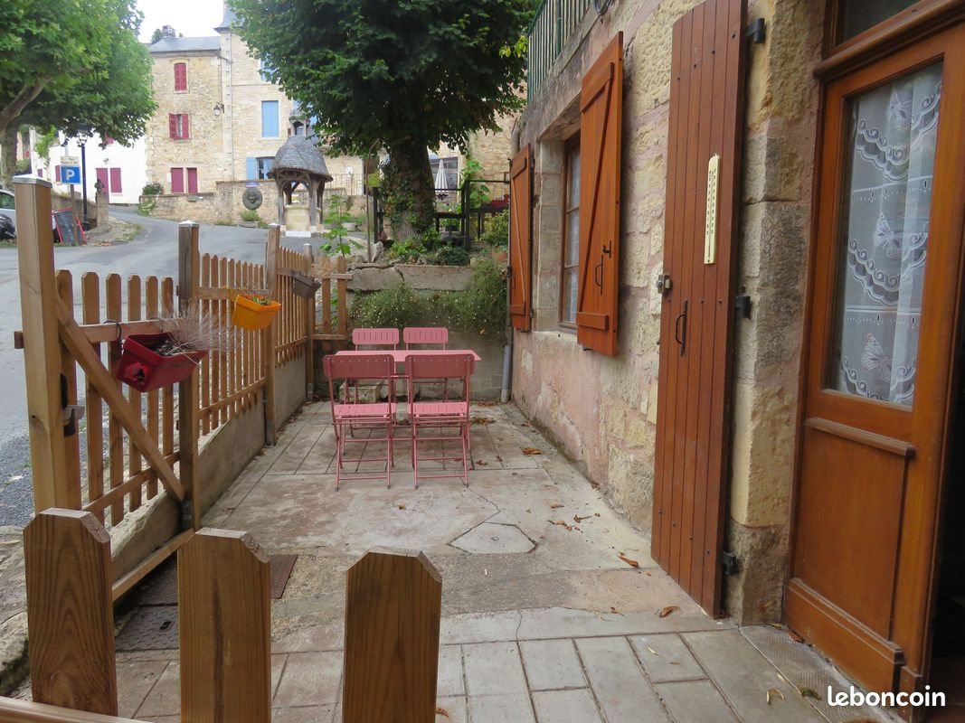Maison à vendre, 101m², Hautefort