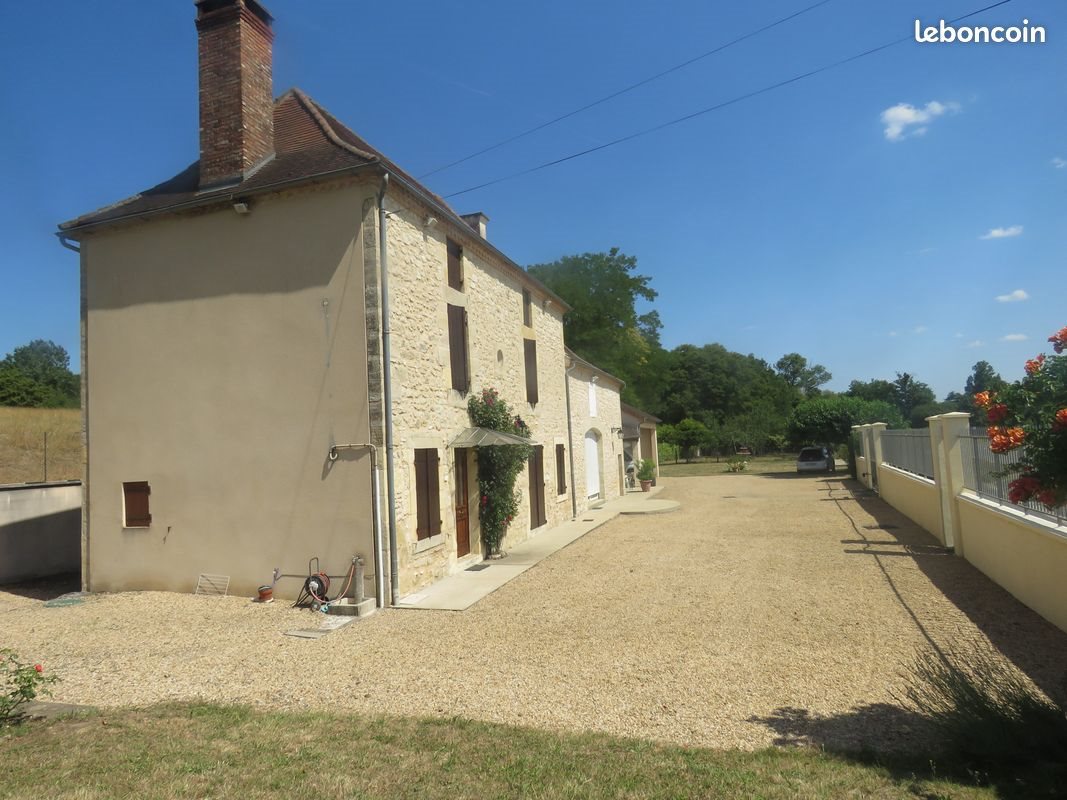 Maison à vendre, 133m², Cherveix-Cubas