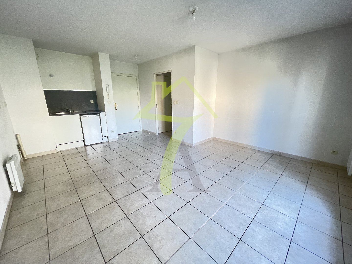 Appartement à louer, 39m², Marseille 13ème