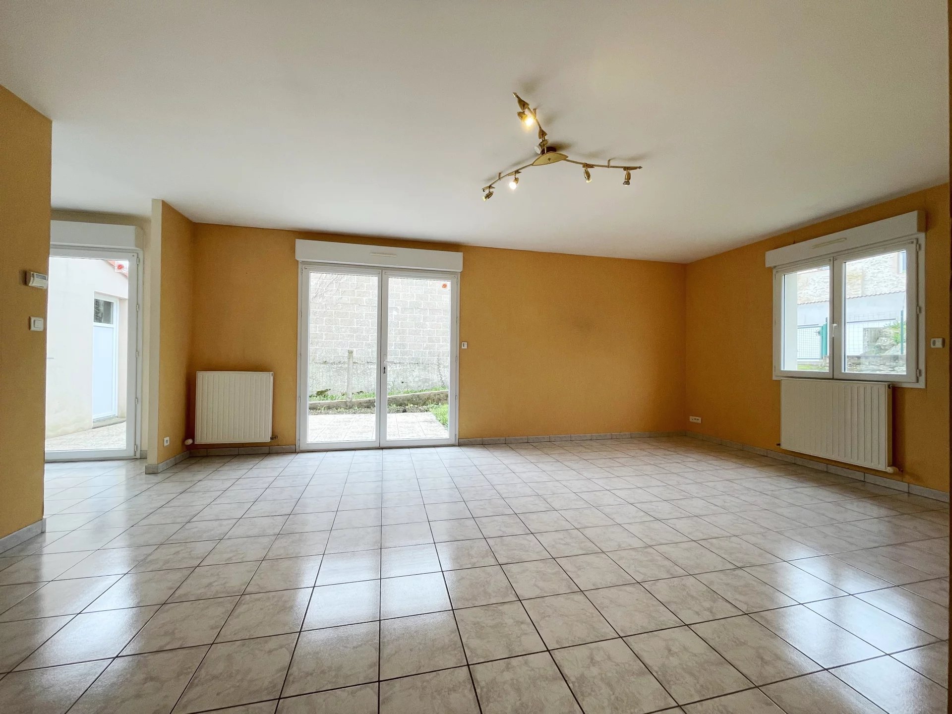 Maison à louer, 70m², Jallais