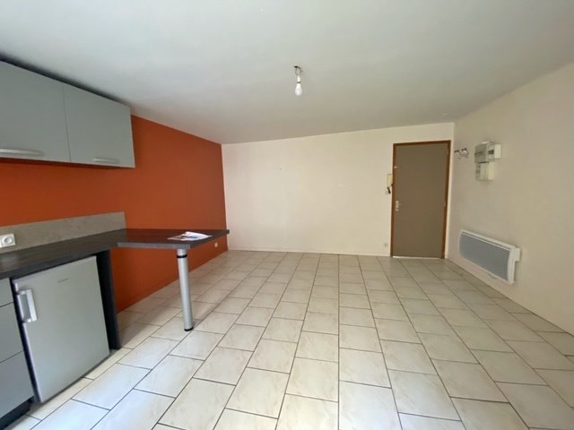 Appartement à louer, 1m², Niort