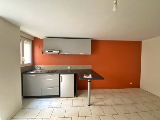 Appartement à louer, 1m², Niort