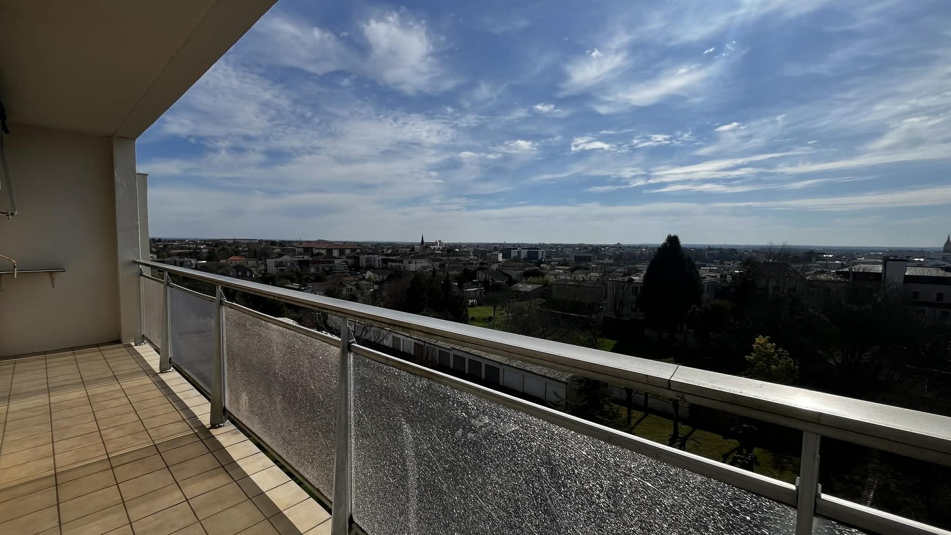 Appartement à louer, 3m², Niort