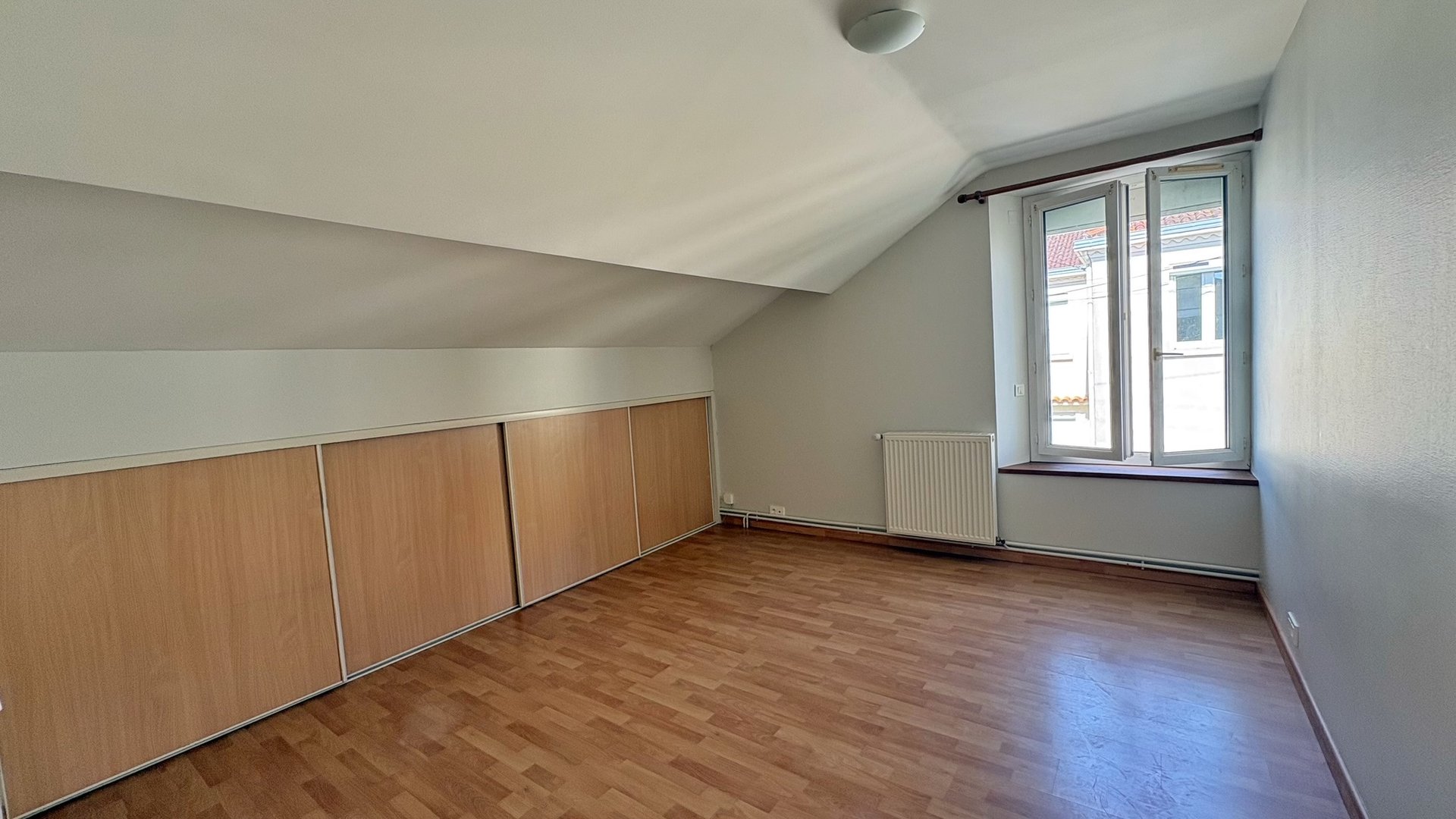 Maison à vendre, 4m², Niort