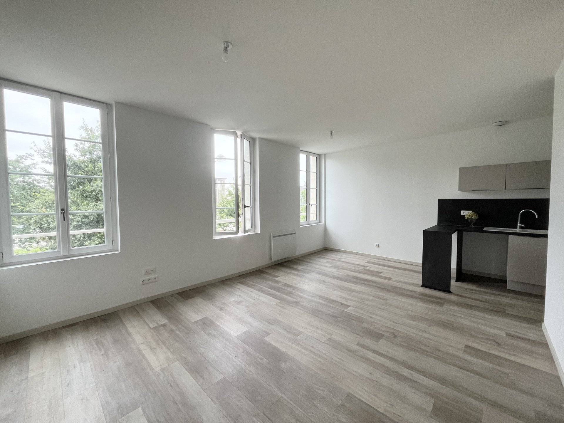 Appartement à louer, 3m², Niort
