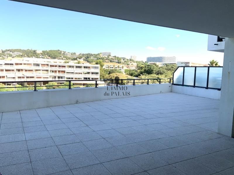 Appartement à louer, 3m², Marseille 8ème