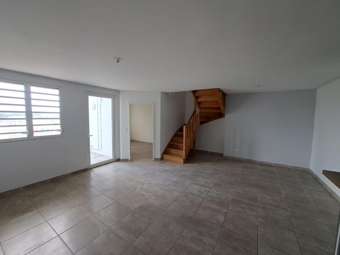 Appartement à vendre, 111m², Fort-de-France