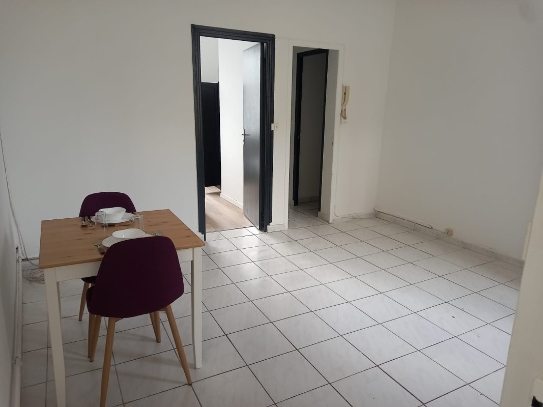 Appartement à louer, 34m², Saint-Quentin