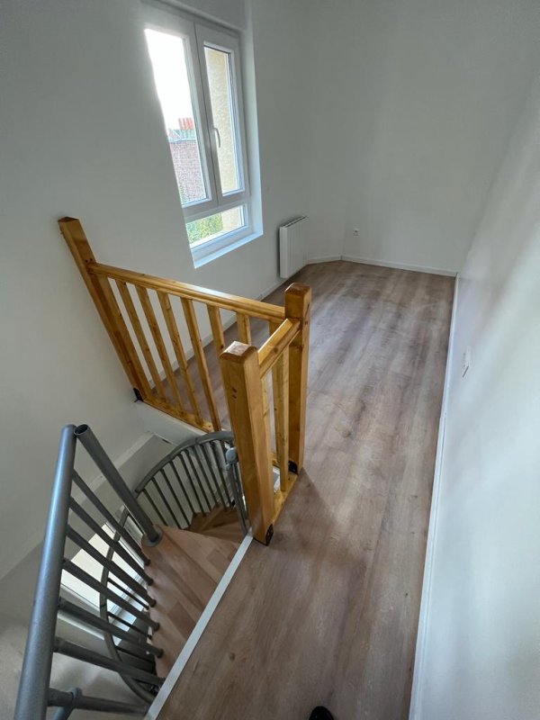 Appartement à louer, 19m², Saint-Quentin