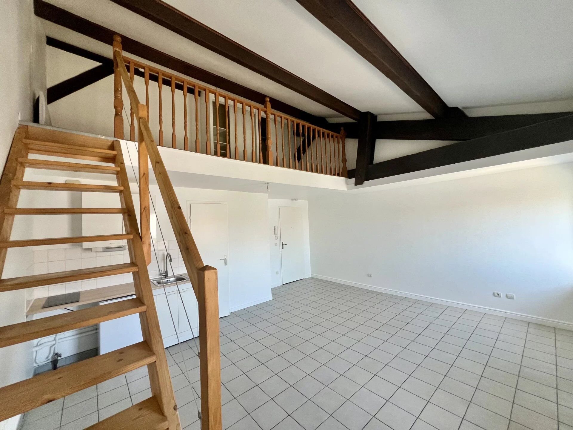Appartement à louer, 34m², Valence