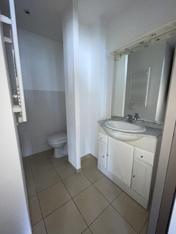 Appartement à louer, 43m², Marseille 1er