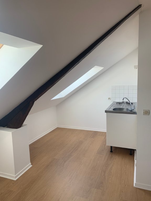 Appartement à louer, 33m², Saint-Quentin