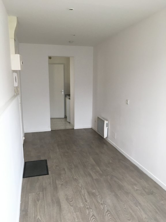 Appartement à louer, 18m², Saint-Quentin