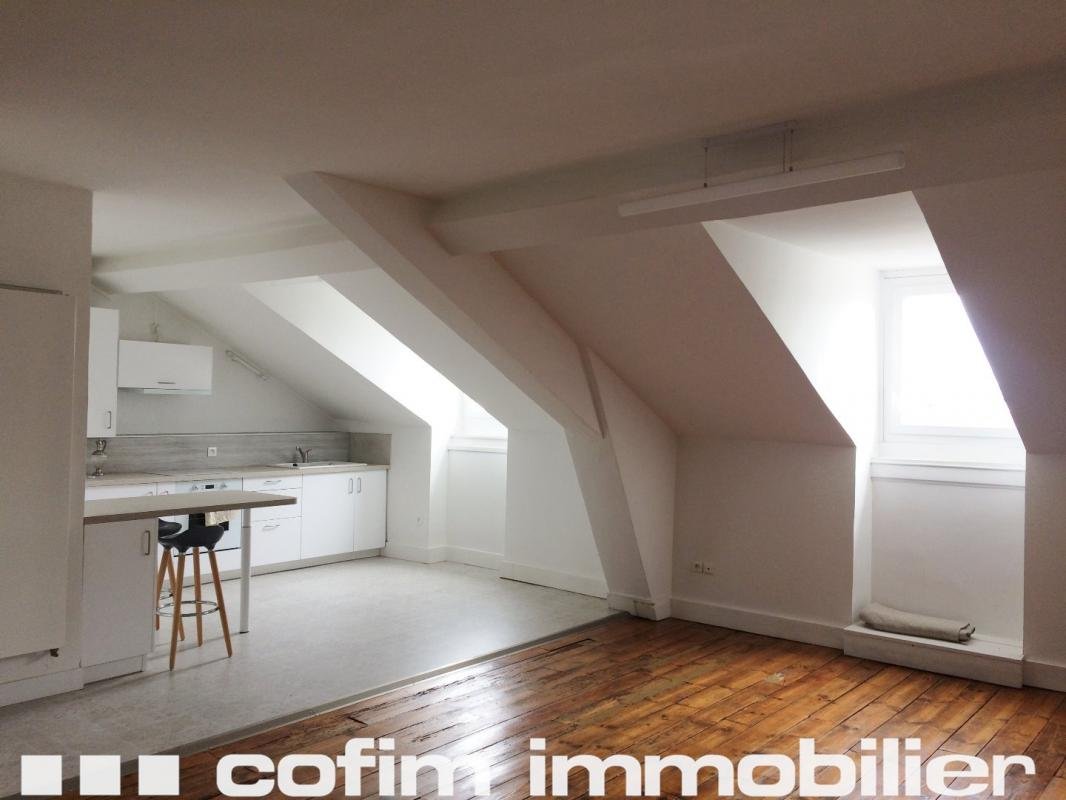 Appartement à louer, 97m², Pau