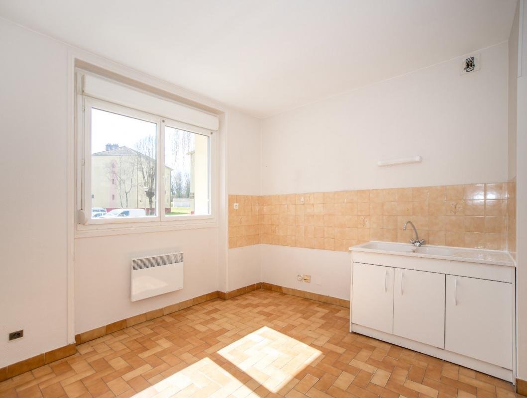 Appartement à louer, 72m², Montchanin