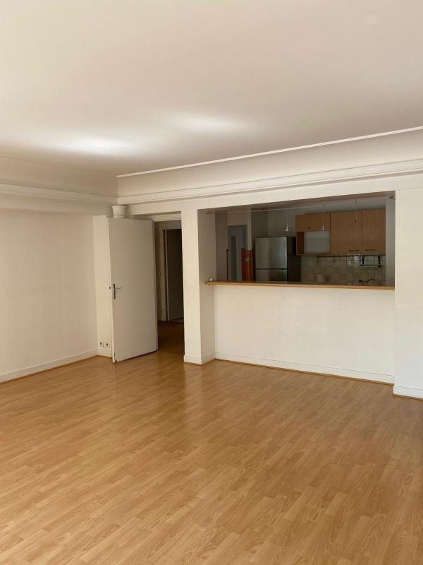 Appartement à louer, 97m², Courbevoie