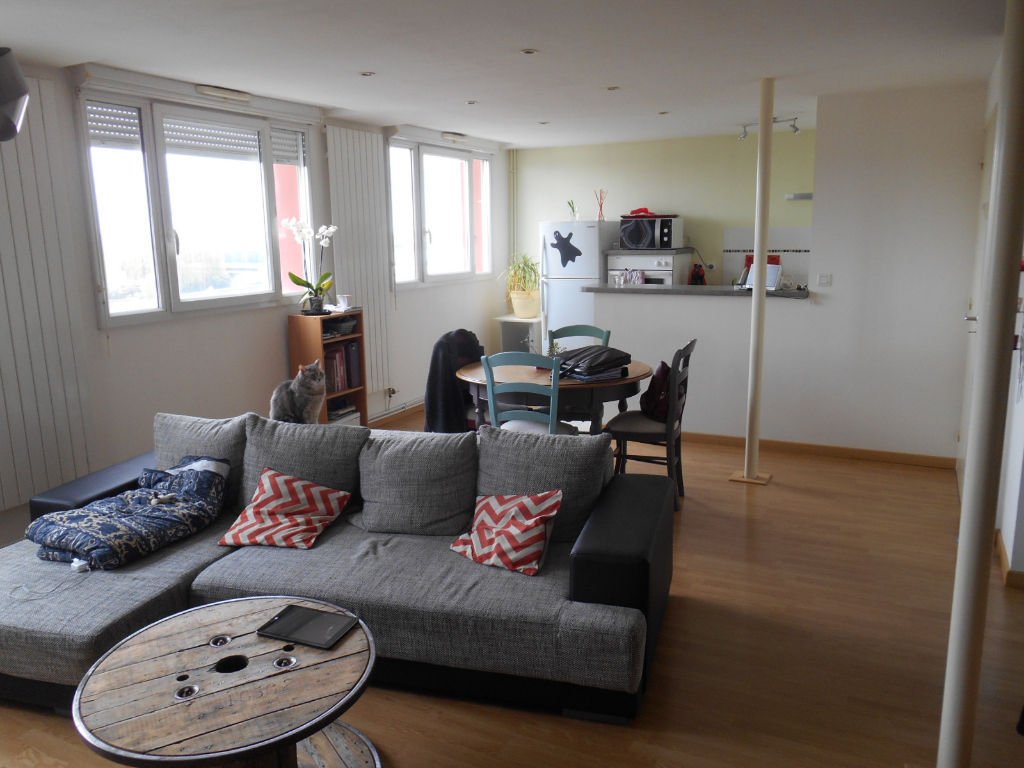 Appartement à louer, 73m², Saint-Quentin