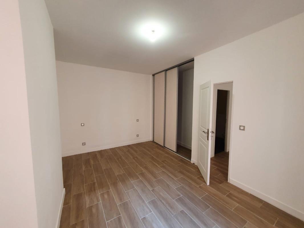 Appartement à louer, 48m², Marseille 1er