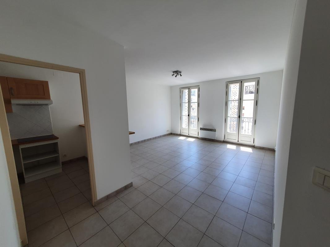 Appartement à louer, 51m², Marseille 2ème