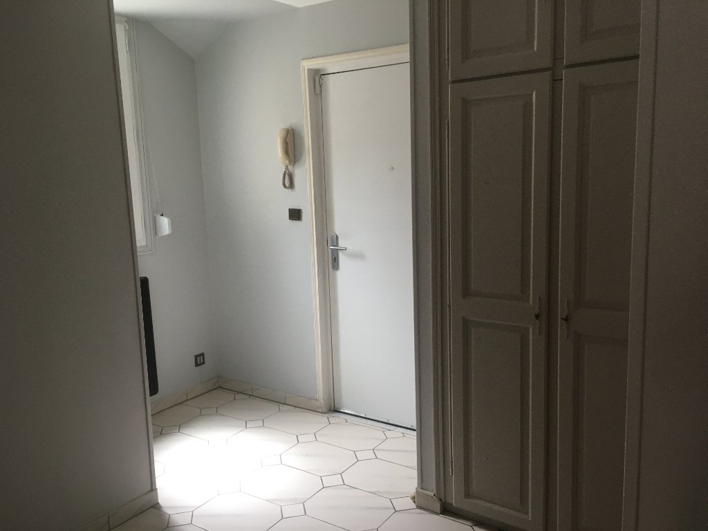 Appartement à louer, 104m², Saint-Quentin