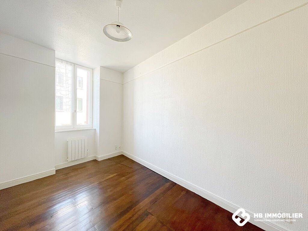 Appartement à louer, 43m², Saint-Symphorien-de-Lay