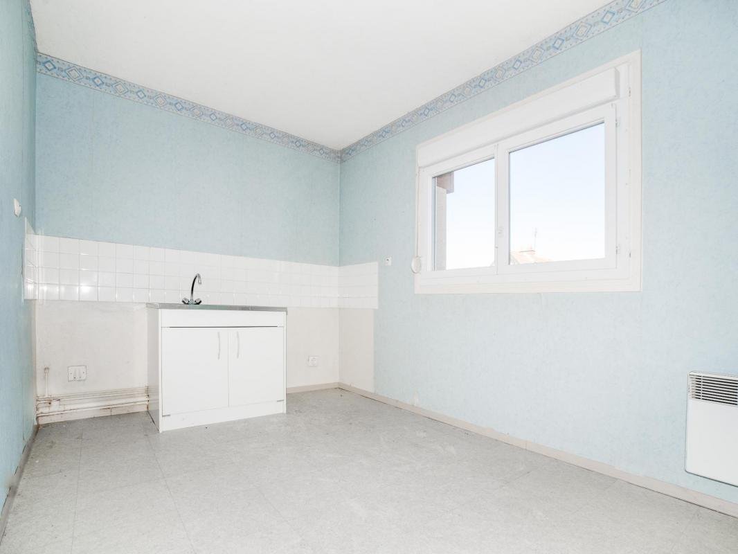Appartement à louer, 82m², Montchanin