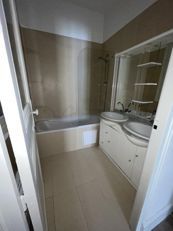 Appartement à louer, 154m², Marseille 1er