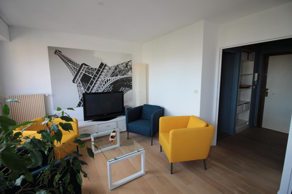 Appartement à louer, 42m², Courbevoie