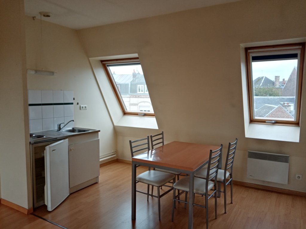 Appartement à louer, 33m², Saint-Quentin