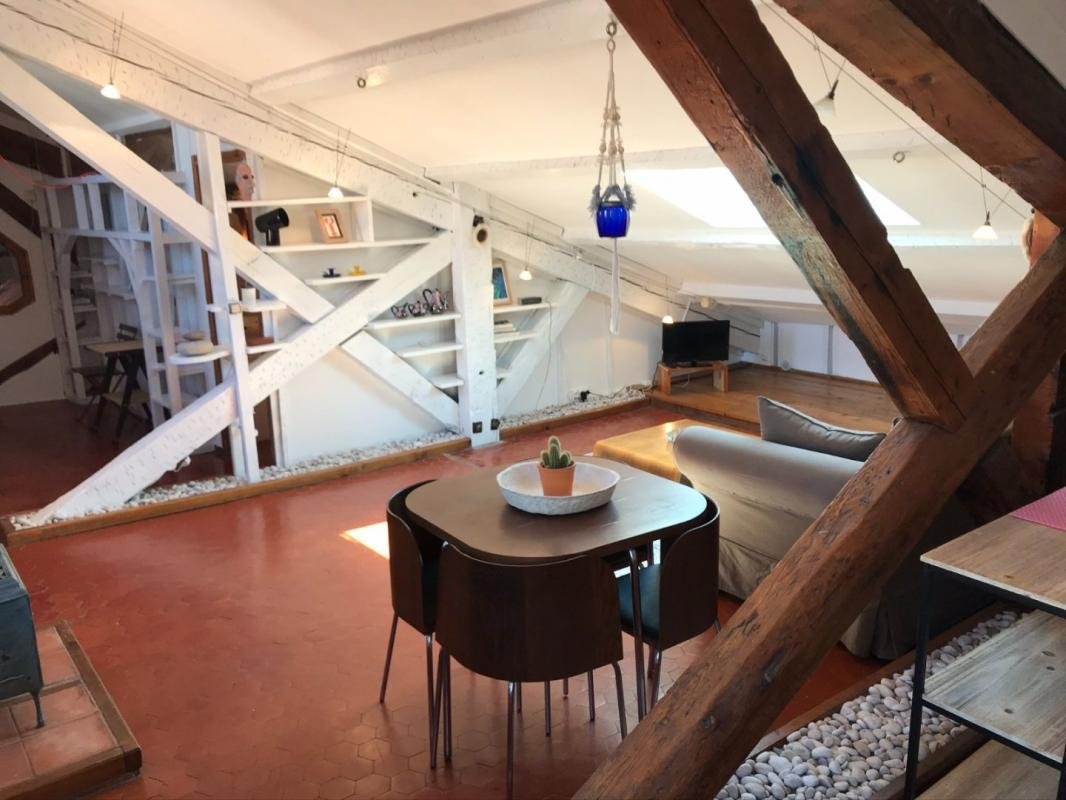 Appartement à louer, 55m², Marseille 2ème