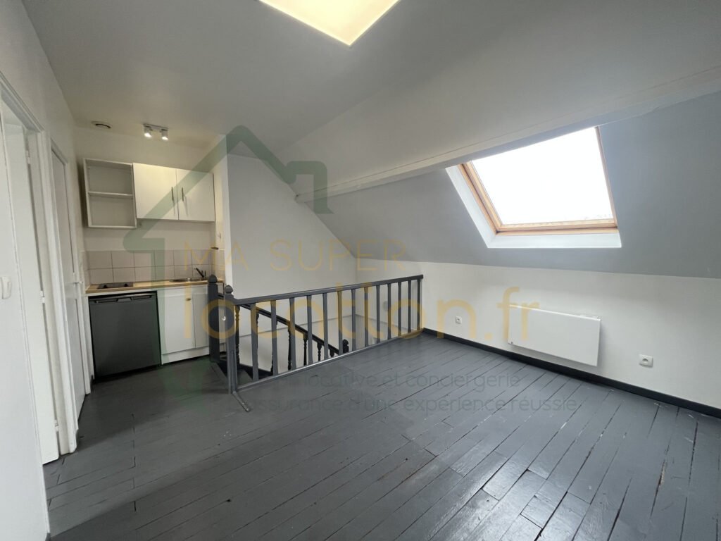 Appartement à louer, 1m², Saint-Quentin