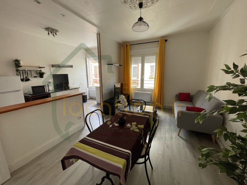 Appartement à louer, 1m², Saint-Quentin
