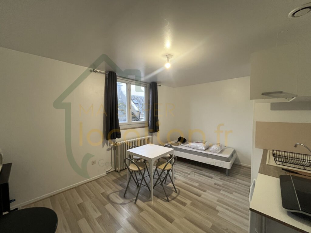 Appartement à louer, 1m², Saint-Quentin