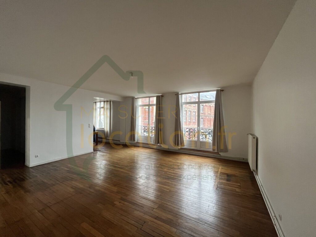 Appartement à louer, 2m², Saint-Quentin