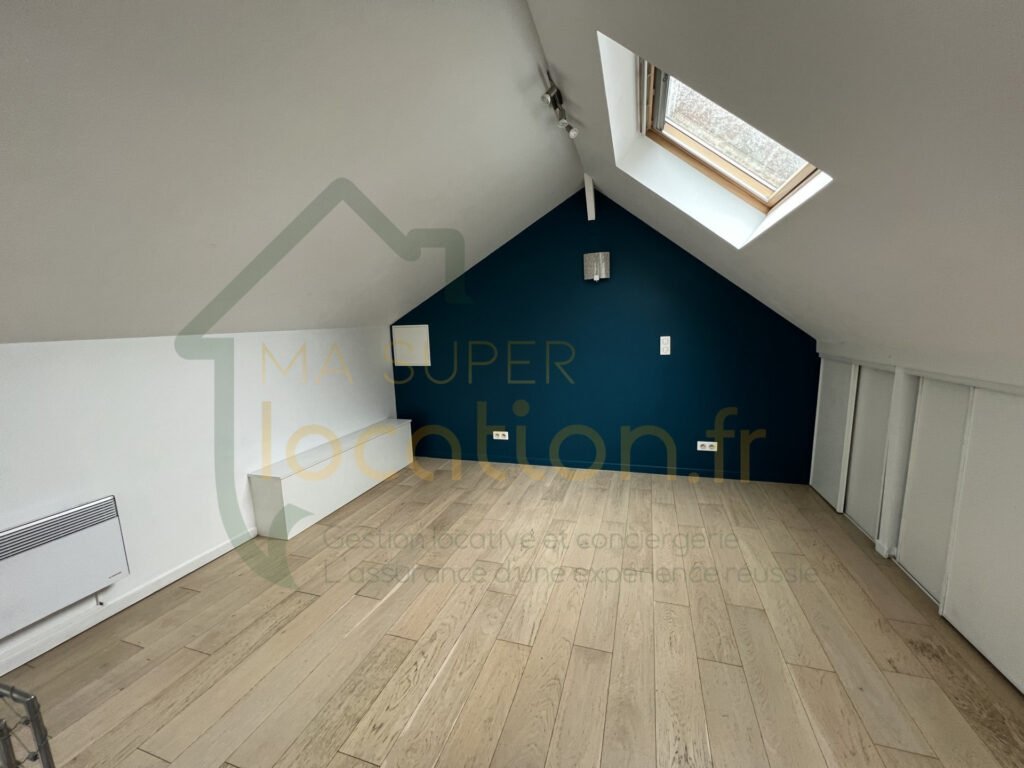 Appartement à louer, 1m², Saint-Quentin