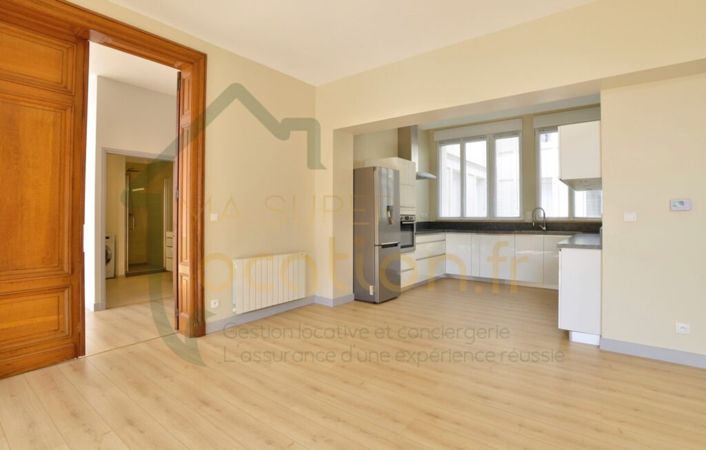 Appartement à louer, 2m², Saint-Quentin